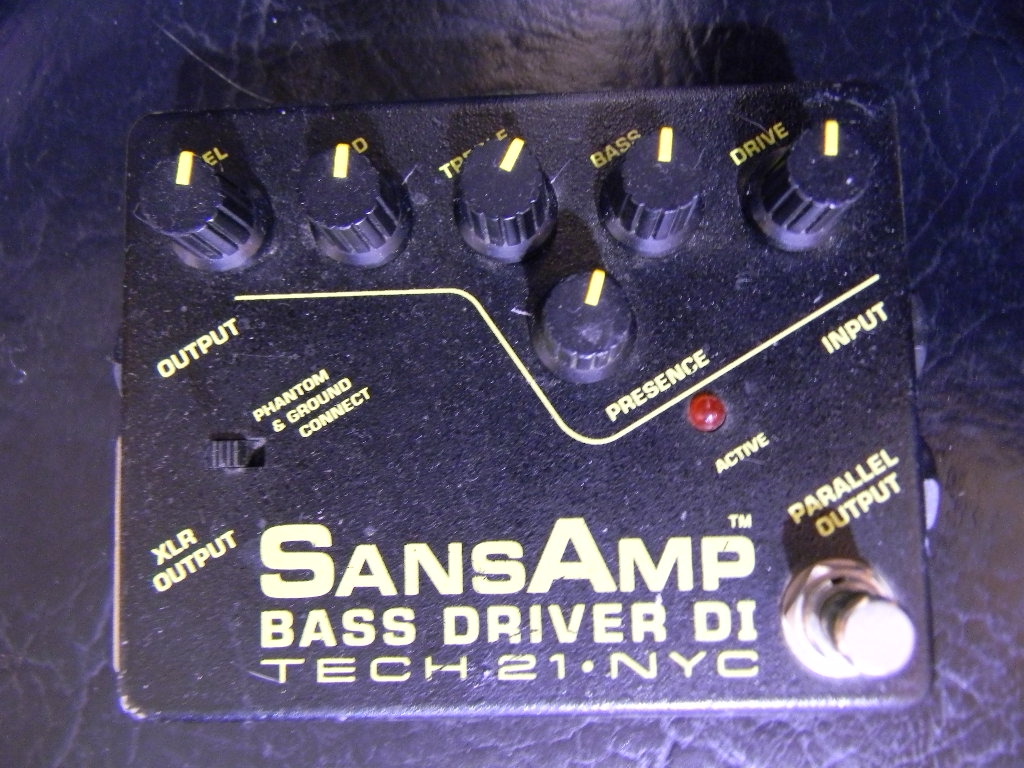 Tech 21 SansAmp Bass Driver DIの+aethiopien-botschaft.de